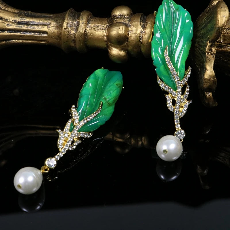 Green Leaves Long Pendant Baroque Style Earrings Pendant Accessories For Women