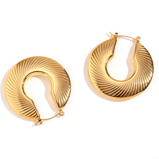 fashion exaggerated niche design earrings top